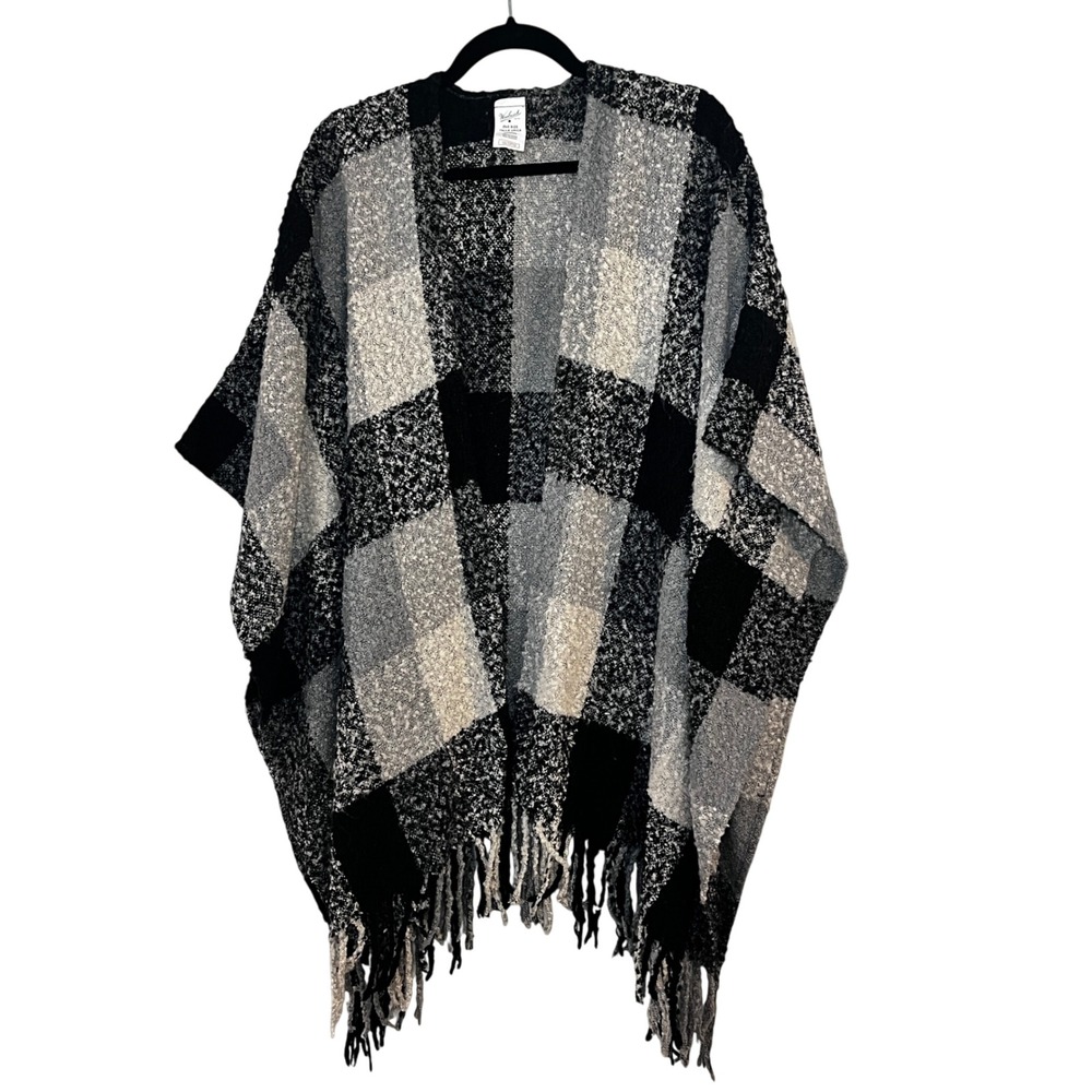 Woolrich Plaid Poncho Cape Black Gray Fringe One Size Open Front Cozy Old Money